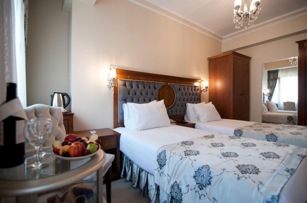 A'La Sofia Hotel Истанбул Екстериор снимка