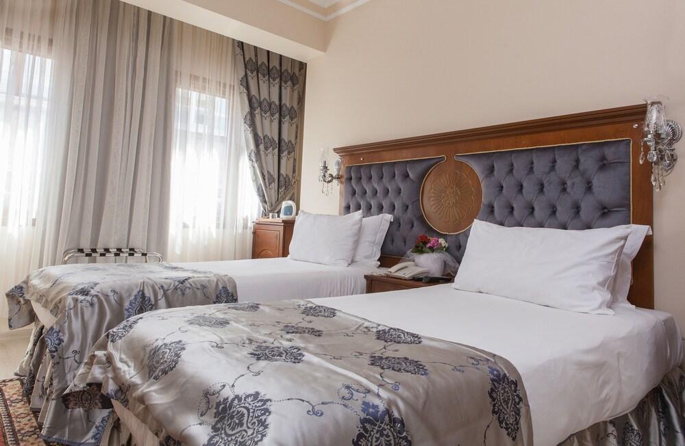 A'La Sofia Hotel Истанбул Екстериор снимка